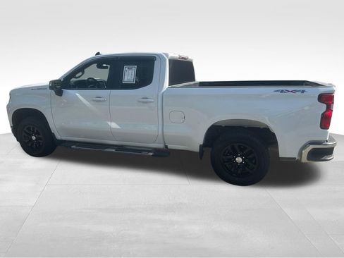 Used 2020 Chevrolet Silverado 1500 LT w/ Trailering Package AWD/4WD image 16