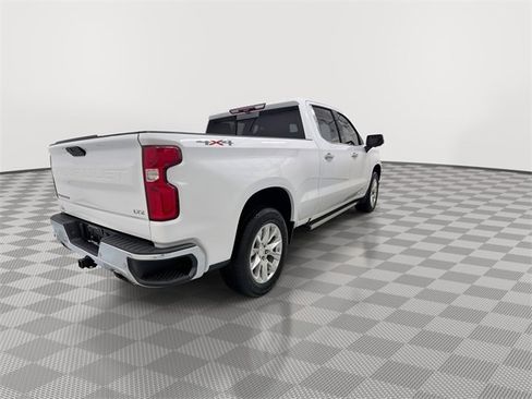 Certified 2021 Chevrolet Silverado 1500 LTZ w/ LTZ Premium Package image 11