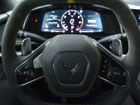 Used 2022 Chevrolet Corvette Stingray Premium Conv image 17