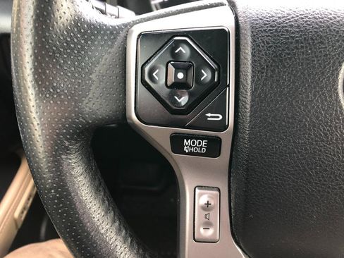 Used 2019 Toyota 4Runner Limited image 17
