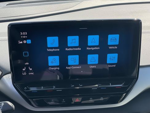 Certified 2023 Volkswagen ID.4 Pro RWD image 13
