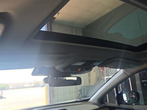 Used 2025 Subaru Crosstrek 2.5i Limited image 5