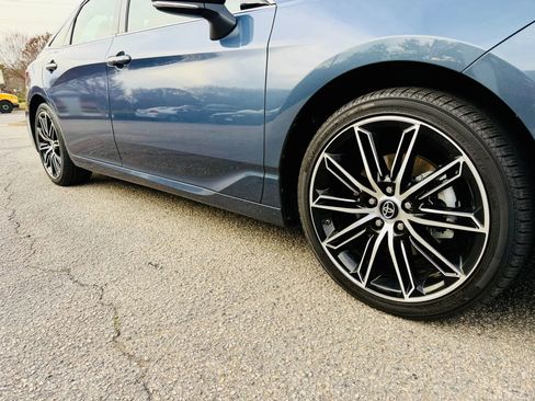 Used 2019 Toyota Avalon XSE w/ All Weather Liner Package image 25