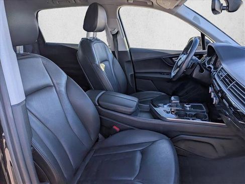 Used 2019 Audi Q7 3.0T Premium Plus image 19