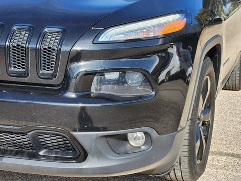 Used 2016 Jeep Cherokee High Altitude image 8