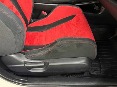 Used 2018 Honda Civic Type R image 21