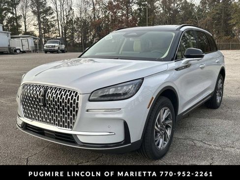 New 2026 Lincoln Corsair Premiere image 3