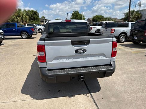Used 2025 Ford Maverick XLT w/ XLT Luxury Package AWD/4WD image 3
