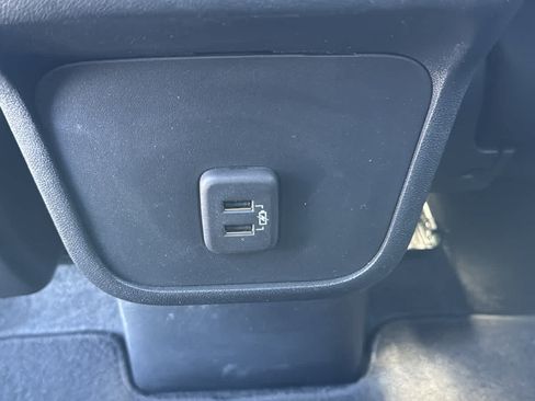 Used 2023 Chevrolet Equinox LT AWD/4WD image 27