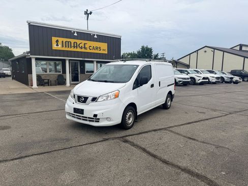 Used 2020 Nissan NV200 S FWD image 2