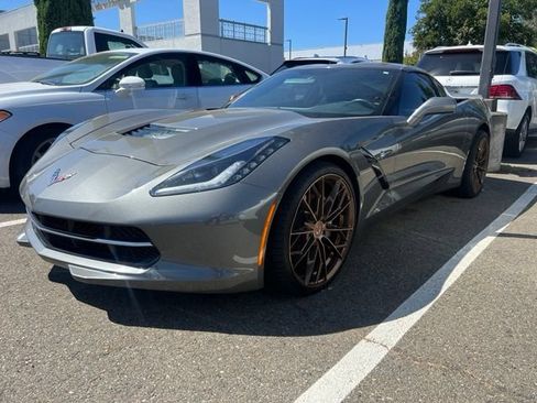 Used 2016 Chevrolet Corvette Stingray Coupe RWD image 1