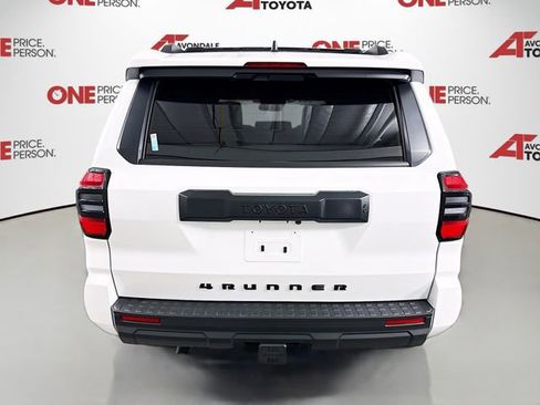 New 2026 Toyota 4Runner SR5 AWD/4WD image 6