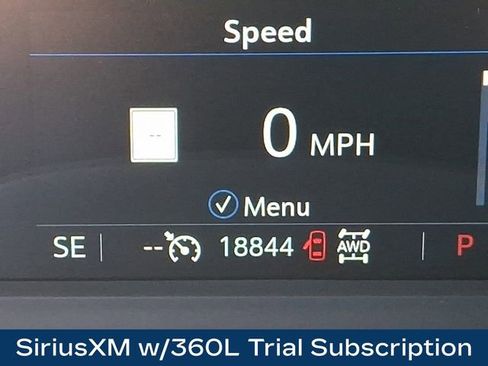 Used 2025 Cadillac XT5 Premium Luxury AWD/4WD image 6