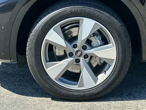 Used 2022 Audi Q5 2.0T Premium Plus image 25