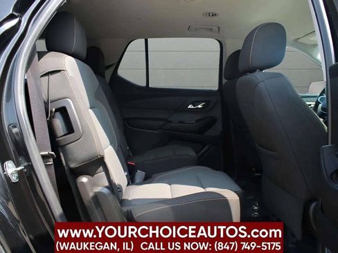 Used 2020 Chevrolet Traverse LT w/ Driver Confidence II Package AWD/4WD image 12