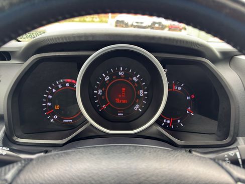 Used 2011 Toyota 4Runner Limited image 19