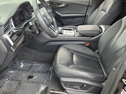 Used 2021 Audi Q8 Premium Plus w/ Premium Plus Package image 15