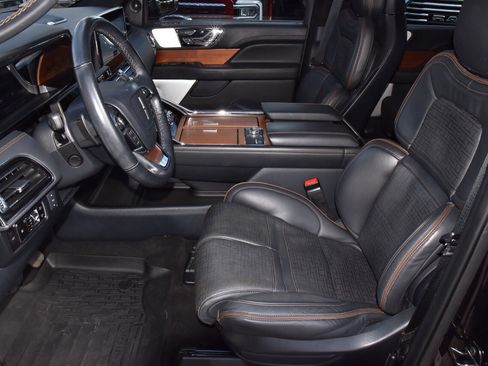 Used 2023 Lincoln Navigator L Black Label image 13