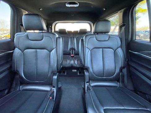 Used 2024 Jeep Grand Cherokee L Limited w/ Luxury Tech Group II image 31