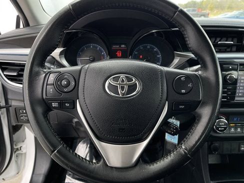 Used 2014 Toyota Corolla S image 15