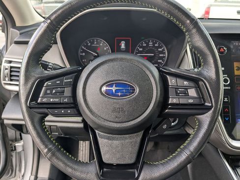 Used 2025 Subaru Outback Onyx Edition AWD/4WD image 17