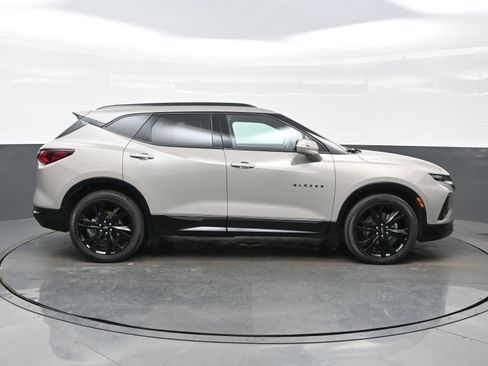 Used 2021 Chevrolet Blazer RS w/ Enhanced Convenience Package image 7