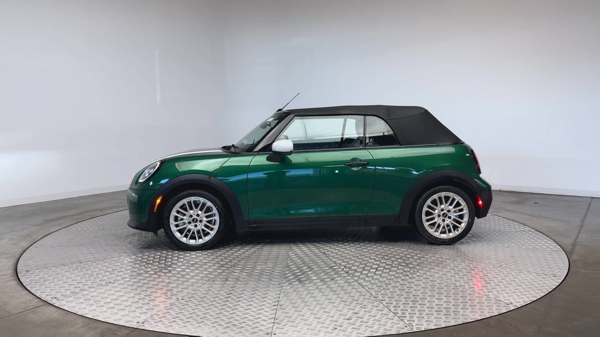 Certified 2026 MINI Cooper Convertible FWD image 5