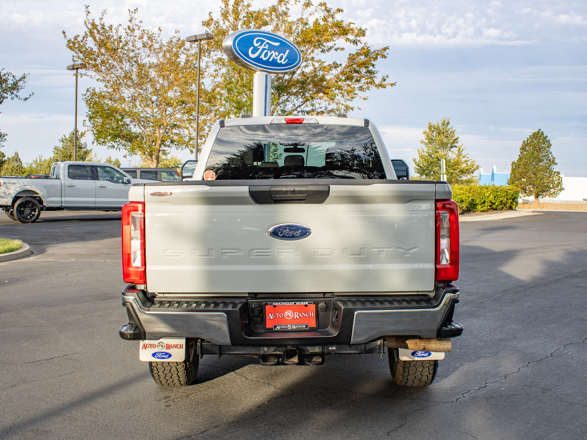 Used 2025 Ford F250 XLT AWD/4WD image 7