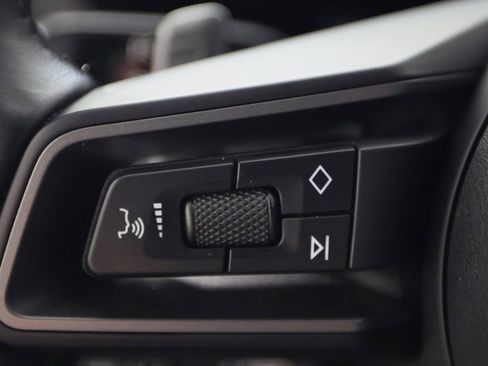 Used 2020 Porsche 911 Carrera image 23