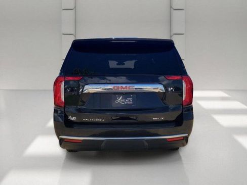 Used 2023 GMC Yukon XL SLT w/ SLT Premium Package RWD image 5