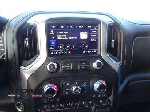 Used 2021 GMC Sierra 2500 SLT w/ SLT Premium Package image 27