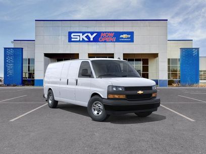 New 2025 Chevrolet Express 3500 Extended w/ Driver Convenience Package