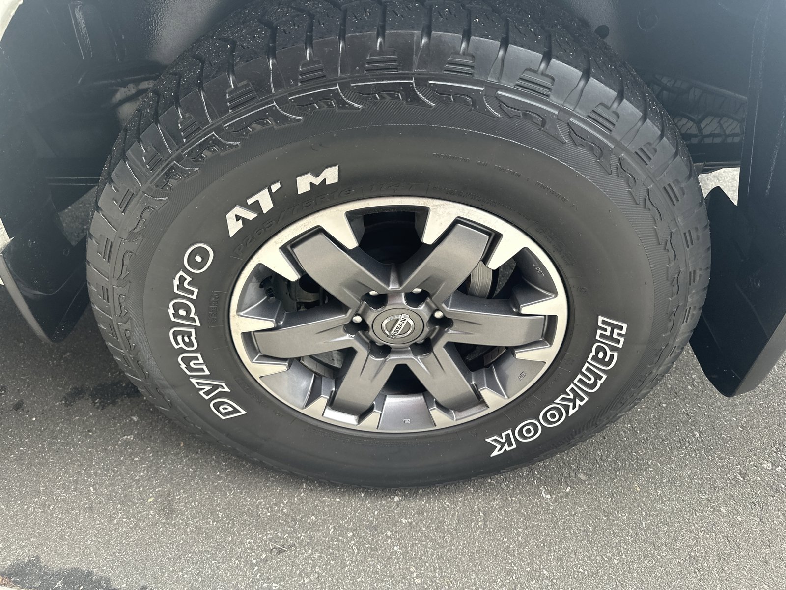 Used 2020 Nissan Frontier PRO-4X w/ Pro-4x Utility Package AWD/4WD image 37