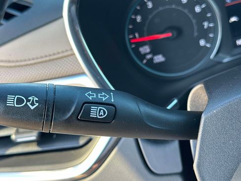 Certified 2024 Chevrolet Equinox Premier image 19