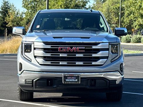 Used 2026 GMC Sierra 1500 SLE image 10