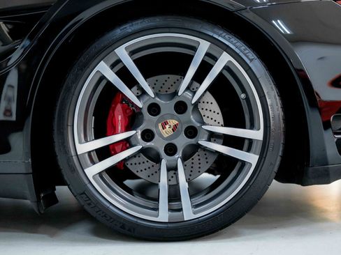 Used 2012 Porsche 911 Turbo image 28