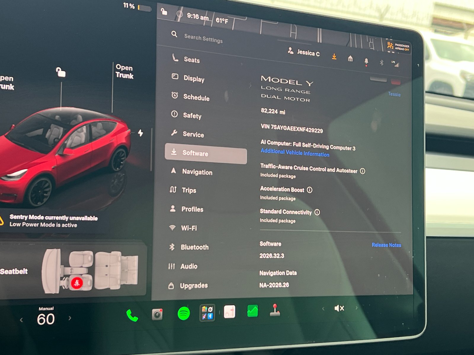 Used 2022 Tesla Model Y Long Range AWD/4WD image 28