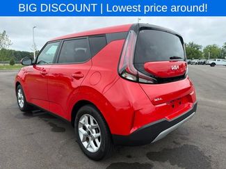 Used 2024 Kia Soul LX w/ Option Group 015 FWD video 2