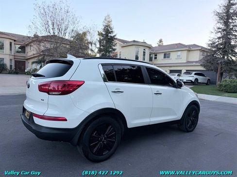 Used 2015 Kia Sportage EX image 4