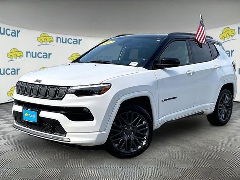 Used 2022 Jeep Compass High Altitude AWD/4WD image 3