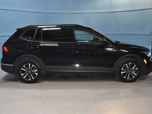 Used 2024 Volkswagen Tiguan S image 20