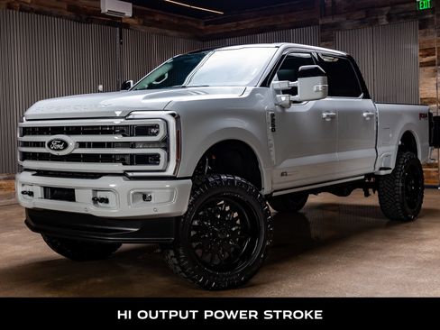 Used 2026 Ford F250 Platinum w/ Platinum Plus Package AWD/4WD image 5