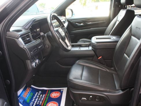 Used 2023 GMC Yukon Denali AWD/4WD image 20