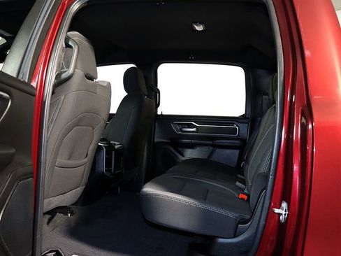 Used 2022 RAM 1500 Big Horn AWD/4WD image 14