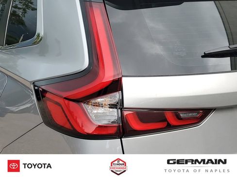 Used 2024 Honda CR-V LX image 15