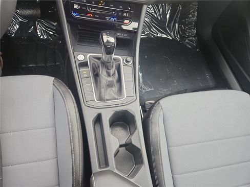 New 2026 Volkswagen Jetta SE image 20