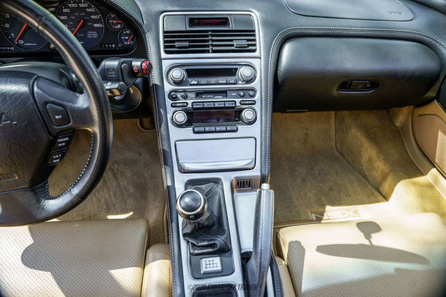 Used 2004 Acura NSX T RWD image 47