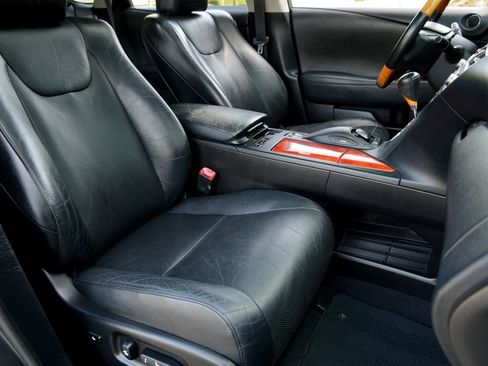 Used 2010 Lexus RX 350 2WD image 8