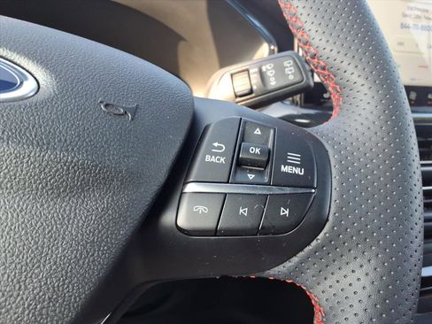 Used 2024 Ford Escape ST-Line Select w/ Tech Pack #2 image 17