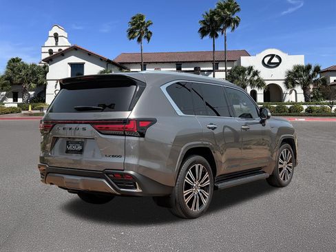 Certified 2026 Lexus LX 600 4WD w/ Accessory Package (Z1) image 2